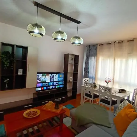 Acogedora Vivienda De 2 Y Terraza דירה *