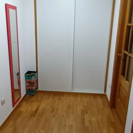 Acogedora Vivienda De 2 Y Terraza 아파트 *