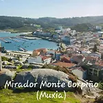 Acogedora Vivienda De 2 Y Terraza *