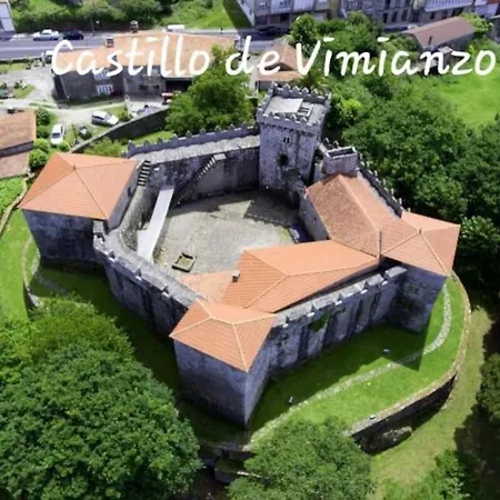 Acogedora Vivienda De 2 Y Terraza *
